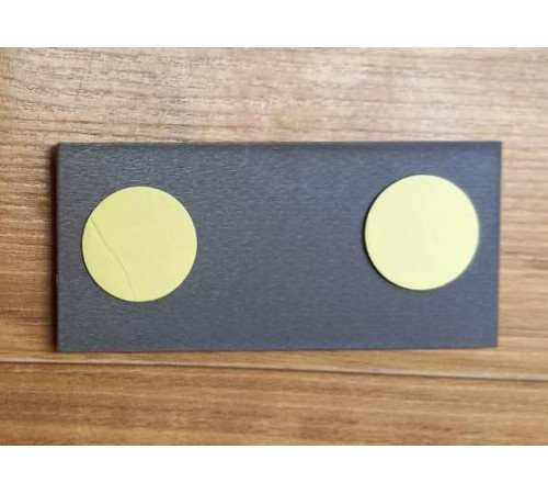 Серебряная иконка в машину. 8 см. х 3,5 см.